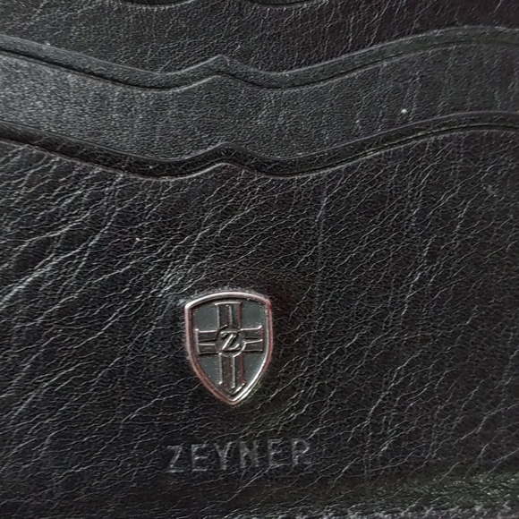 Wallet - Picture 3 of 3